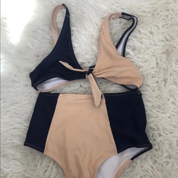 Cupshe Other - Two piece swimsuit